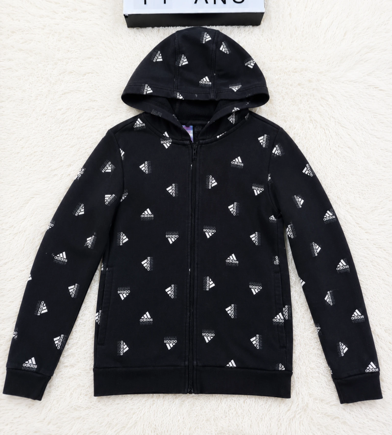 Zwarte Adidas hoody 11-12 jaar 👒 – photo 2